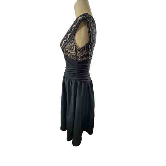 "JESSICA HOWARD" Babydoll Black Lace SZ 8 Dark Romance Goth Sexy Dress Midi - Picture 3 of 11